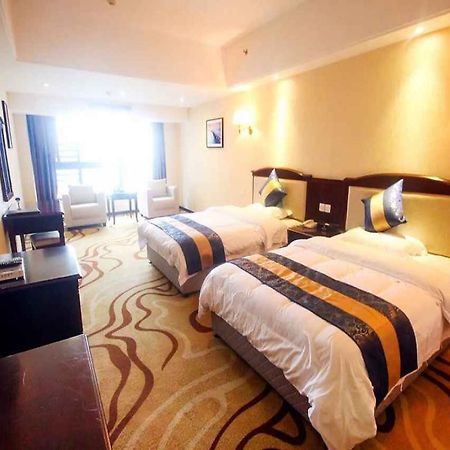 Chengdu Airport Ruijia Hotel Esterno foto