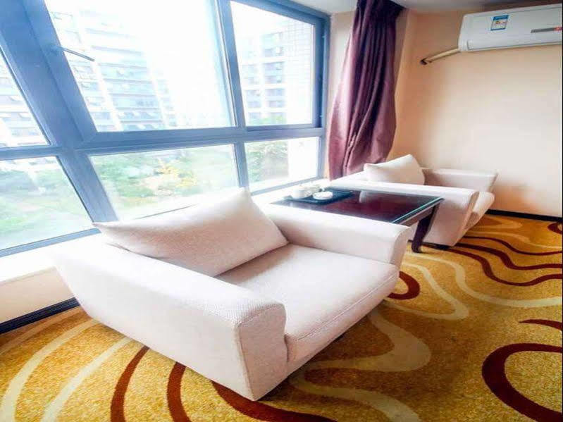 Chengdu Airport Ruijia Hotel Esterno foto