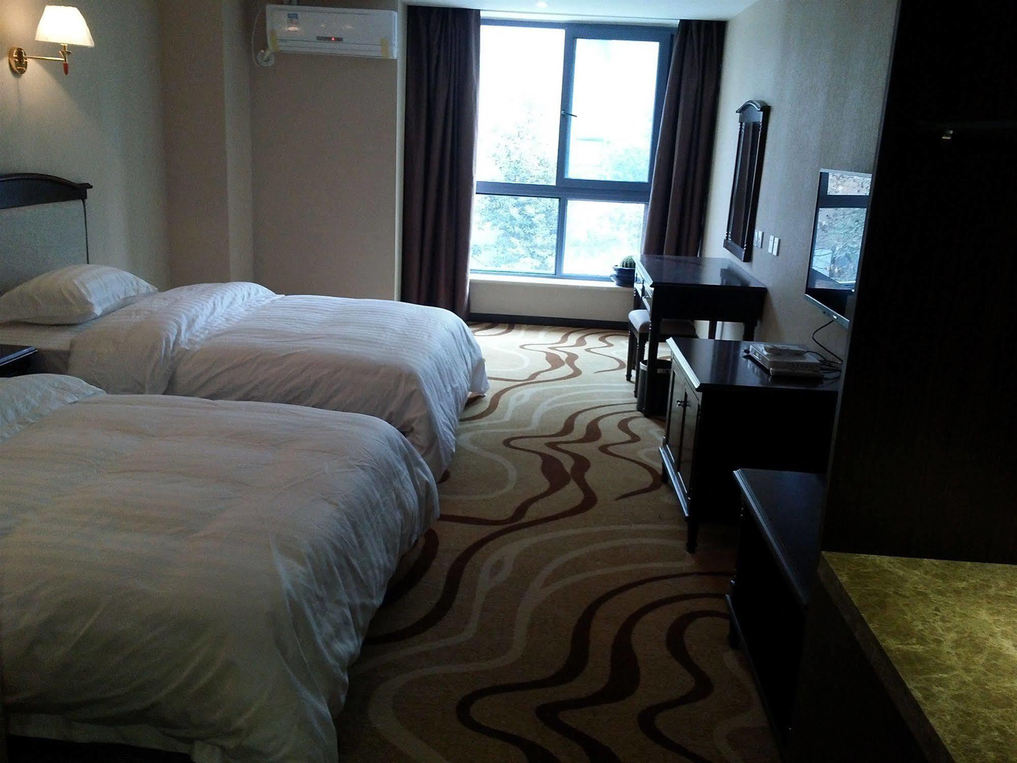 Chengdu Airport Ruijia Hotel Esterno foto