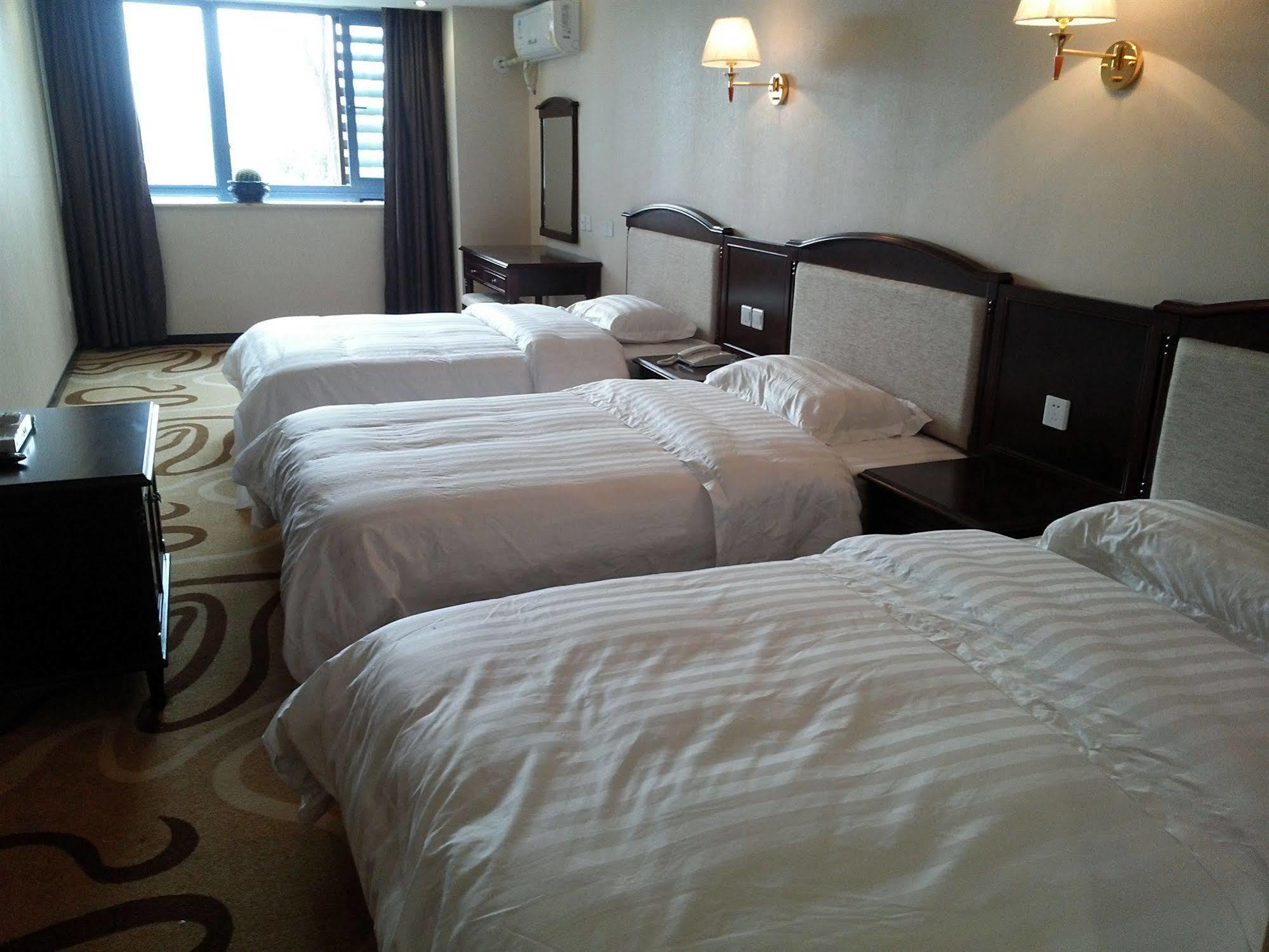 Chengdu Airport Ruijia Hotel Esterno foto