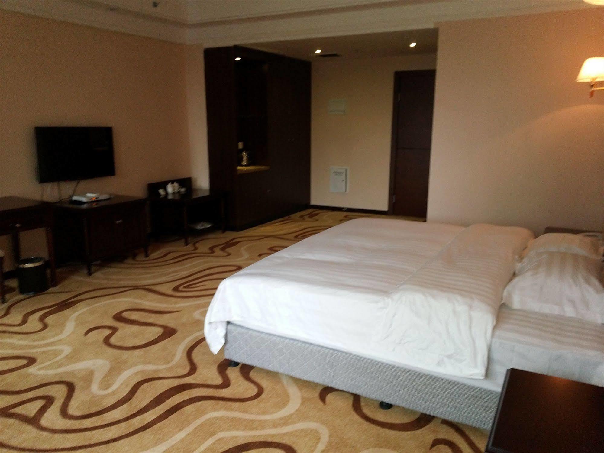 Chengdu Airport Ruijia Hotel Esterno foto